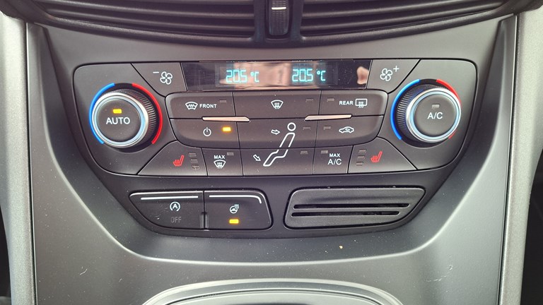 Ford C-Max Grand 1.5 TDCI Automatic