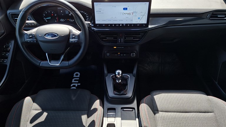 Ford Focus Karavan 1.0 Ecoboost ST-Line