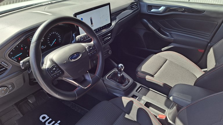 Ford Focus Karavan 1.0 Ecoboost ST-Line